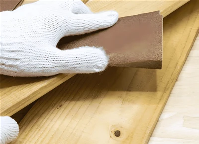 Vilka förberedelser måste göras innan du använder sandpapper?