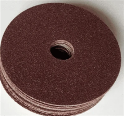 Hur påverkar materialkompositionerna för fiberslipskivor (såsom hartsfiberski...